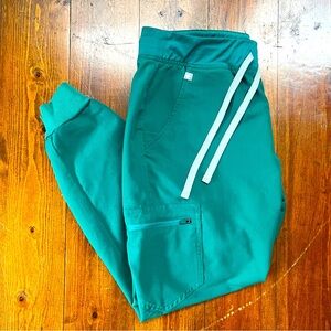 FIGS ZAMORA Scrubs M/P Hunter Green